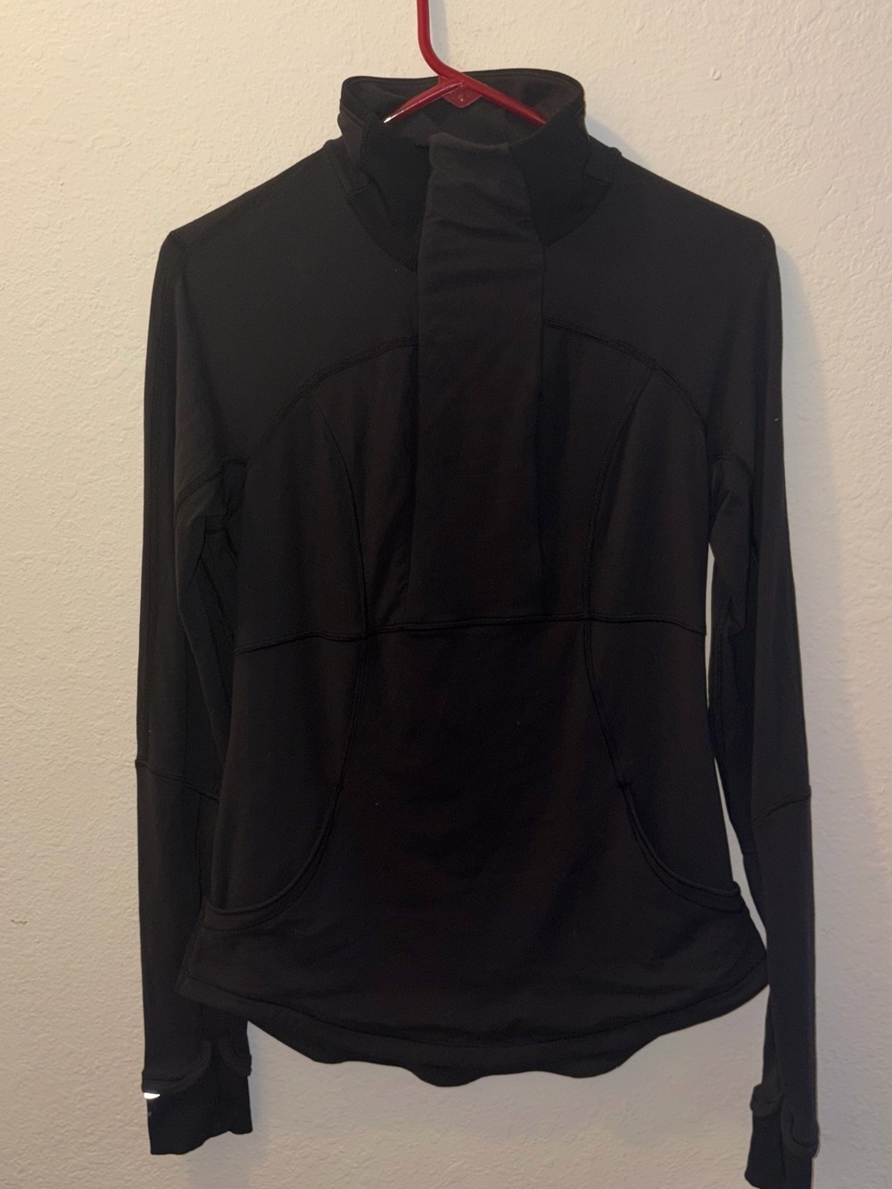 Women all black Lululemon 1/2 zip pullover Base Runner 2 Sweater Sz 8